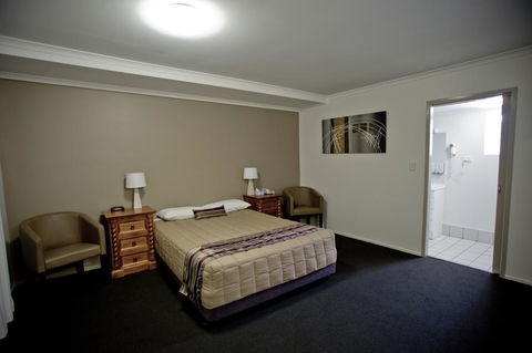 Centrepoint Motor Inn - Hotel Accommodation 1