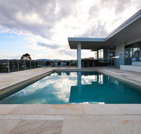Chancellor Lakeside Apartments - Hotel Accommodation