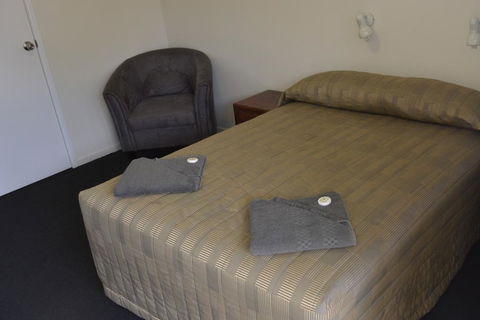Charleville Waltzing Matilda Motor Inn - Hotel Accommodation 3
