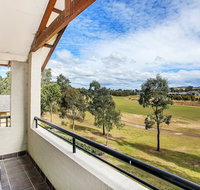 Chateau Shiraz - Hotel Accommodation