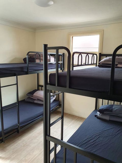 Clover Free Car Parking Hostel - Hotel Accommodation 3