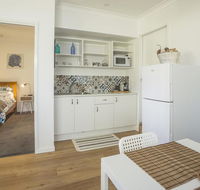 Clyde Studio 53 Mollymook - Hotel Accommodation