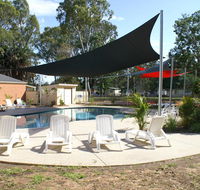 Cohuna Waterfront Holiday Park - Hotel Accommodation