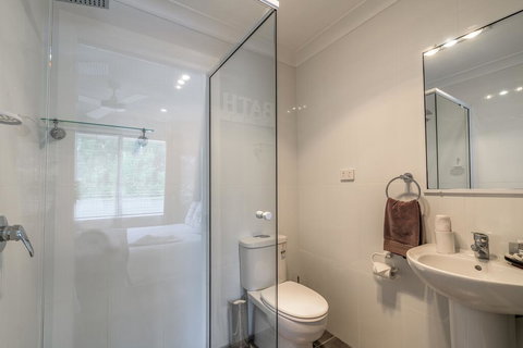 Cole House Apartments - Hotel Accommodation 3