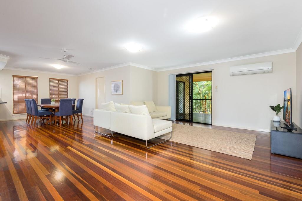 Camp Hill QLD Hotel Accommodation