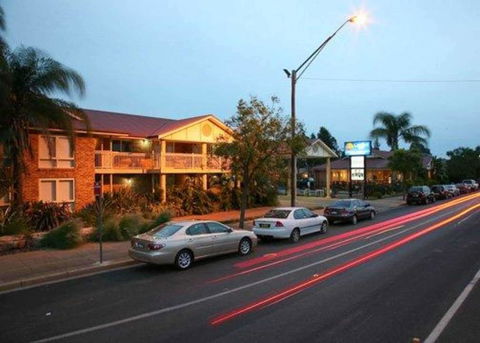 Comfort Inn Blue Lagoon - Hotel Accommodation 0