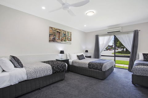 Comfort Inn May Park - Hotel Accommodation 1