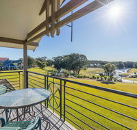 Condo 108  Horizons Resort  Golf stunning course  lake Views - Hotel Accommodation