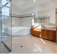 Cooinda Gardens 6 on Hamilton Island - Hotel Accommodation