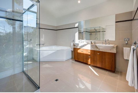 Cooinda Gardens 6 On Hamilton Island - Hotel Accommodation 0