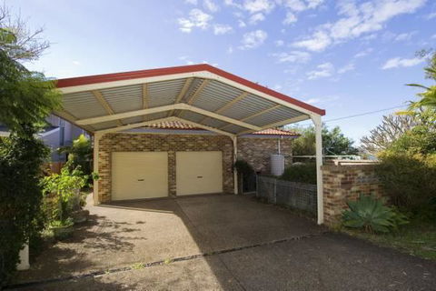 Cook St 4 - Salamander Bay - Hotel Accommodation 2