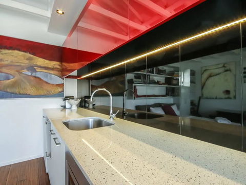 Cool Architect-Designed Studio Close To CBD - Hotel Accommodation 2