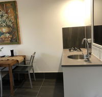 Coonawarra Cabins Unit A - Hotel Accommodation