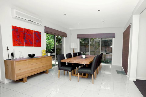 Coral Cove - Hotel Accommodation 0