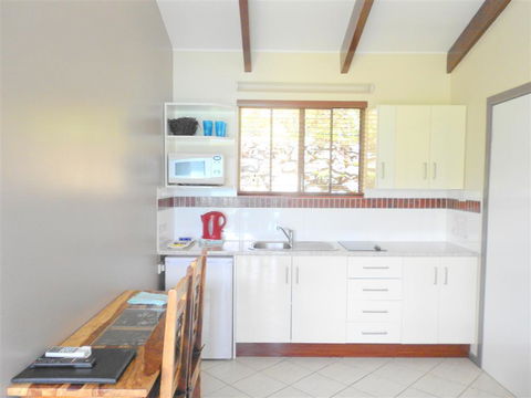 Coral Point Lodge - Hotel Accommodation 2