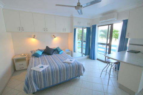 Coral Point Lodge - Hotel Accommodation 1