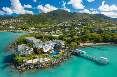 Coral Sea Marina Resort - Hotel Accommodation 3