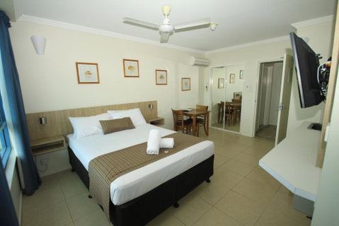 Coral Sea Vista Apartments - Hotel Accommodation 3