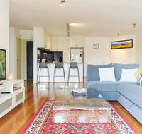 Cosy Apartment near Racecourse - Hotel Accommodation