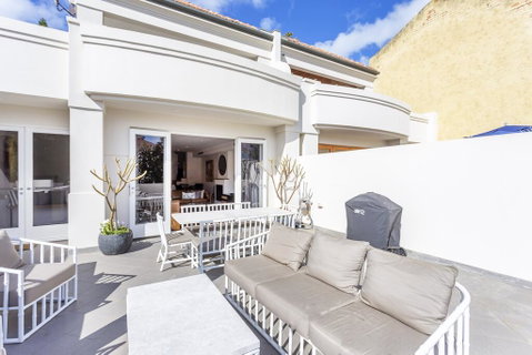 Cottesloe Aqua Retreat - Executive Escapes - Hotel Accommodation 0