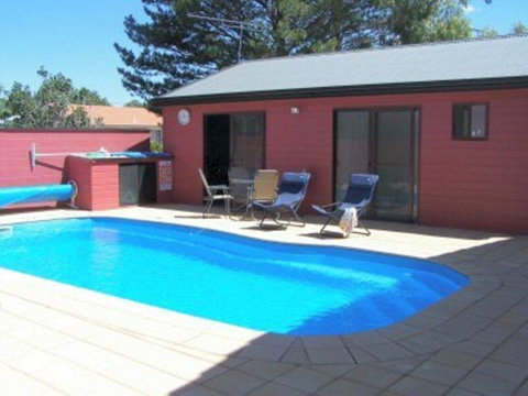 Cottonwood Lodge - Hotel Accommodation 2