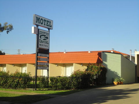 Country Capital Motel - Hotel Accommodation 0