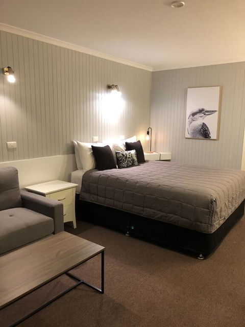 Country Roads Motor Inn - Hotel Accommodation 2