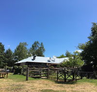Crackenback Farm Guesthouse - Hotel Accommodation