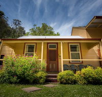 Creek Cottage - Hotel Accommodation