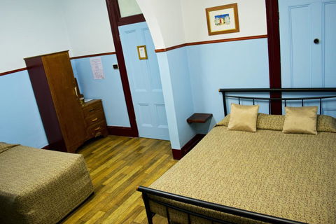 Criterion Hotel Rockhampton - Hotel Accommodation 3