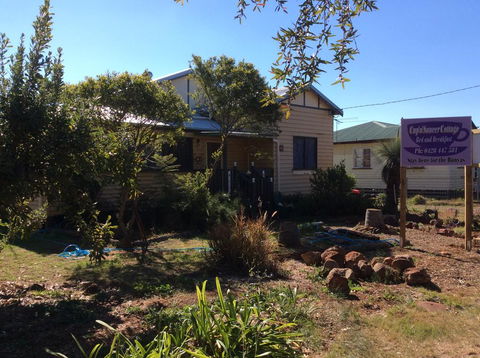 CupnSaucer Cottage - Hotel Accommodation 1