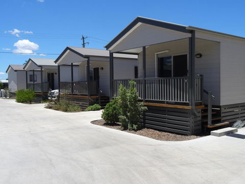 Dalby Tourist Park - Hotel Accommodation 1