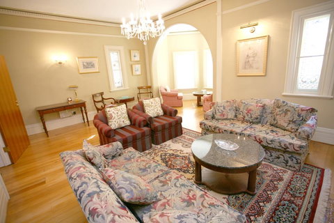 Darcy's Hotel - Hotel Accommodation 2