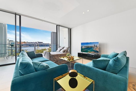 Darling Harbour Waterfront Luxury Apartment - Hotel Accommodation 0
