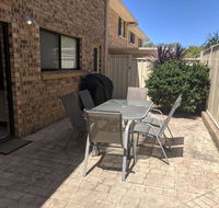 DAVIES STREET 3/14 MOLLYMOOK - Hotel Accommodation