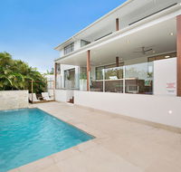 Deluxe on Water - Hotel Accommodation