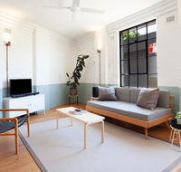 Designer Studio Apartment in Inner Darlinghurst - Hotel Accommodation