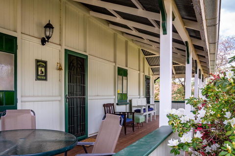 Dillons Cottage - Hotel Accommodation 1