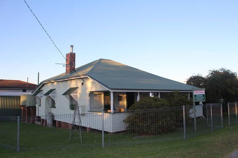 Dillons Cottage - Hotel Accommodation 0