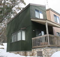 Discobulous 6 - Hotel Accommodation