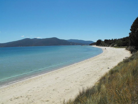 Discover Bruny Island Holiday Accommodation - Hotel Accommodation 1