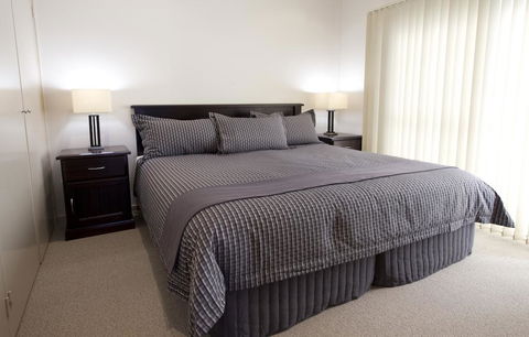 Dolphin Shores - Hotel Accommodation 2