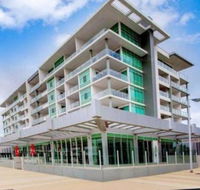 Dolphin View at Spinnaker - Hotel Accommodation