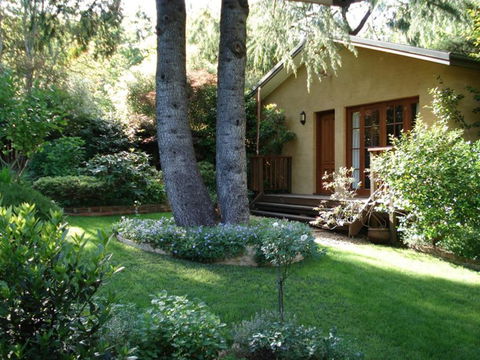 Dukis House - Hotel Accommodation 0