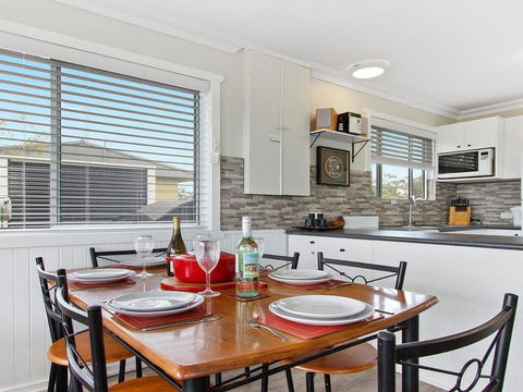 Dunkarein - 600m To Bosom Beach - Hotel Accommodation 3