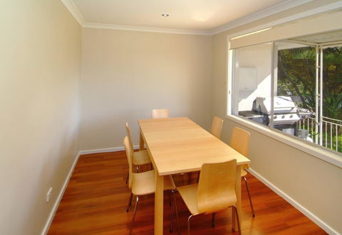 Eagle Bay Beach House - Hotel Accommodation 2