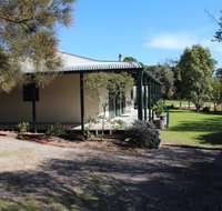 East Street Retreat - Hotel Accommodation