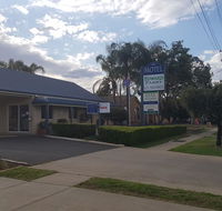Edward Parry Motel and Apartments - Hotel Accommodation