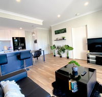 Elegantly Appointed BRAND NEW Luxurious Apartment - Hotel Accommodation