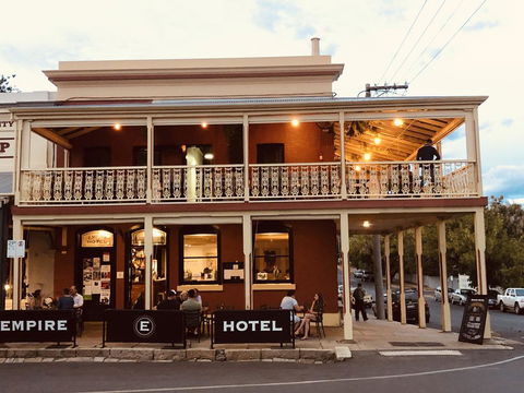 Empire Hotel Beechworth - Hotel Accommodation 1